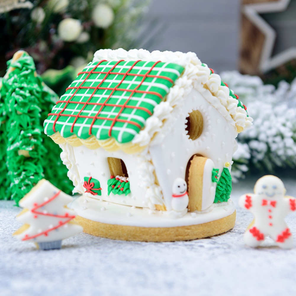 مجموعة قوالب بسكويت صغيرة على  - مراجعة Home Fragrance Gingerbread وسعره