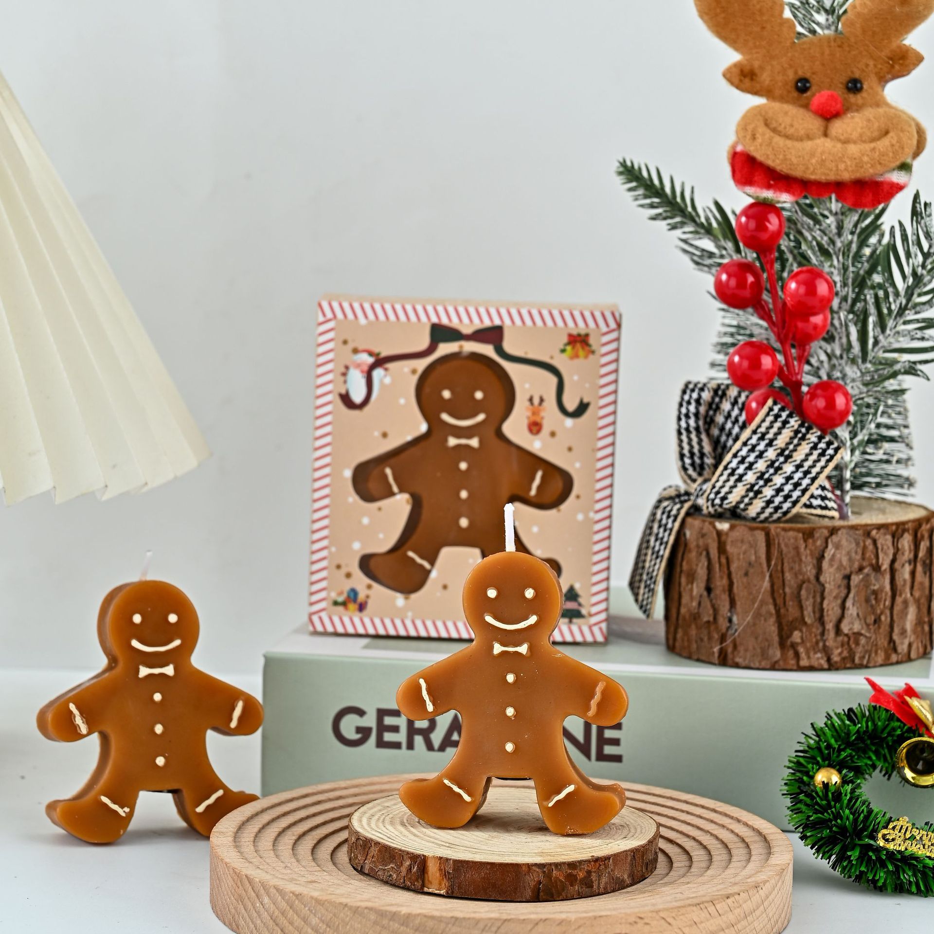 رجل الزنجبيل عيد الميلاد الروا - مراجعة Home Fragrance Gingerbread وسعره