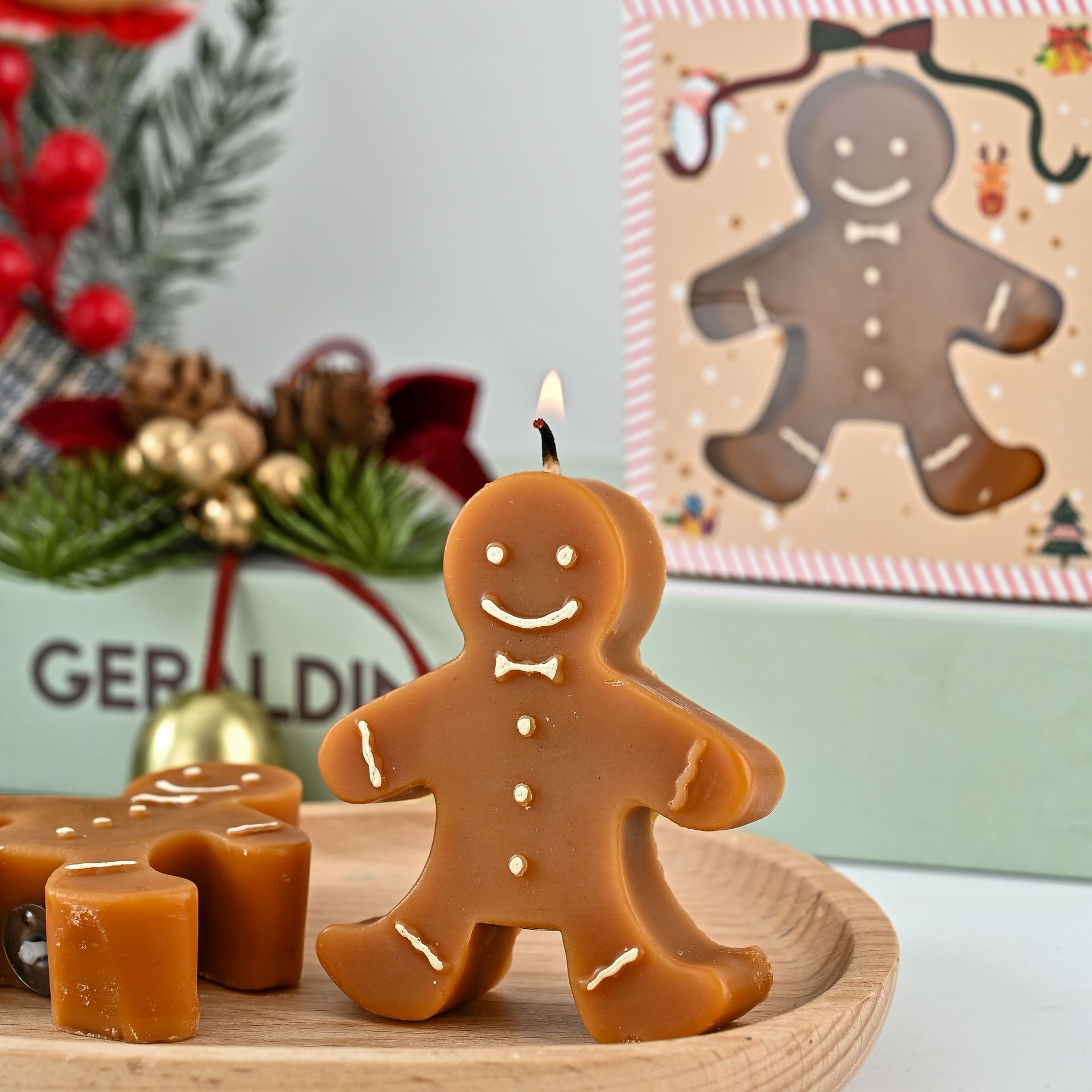 رجل الزنجبيل عيد الميلاد الروا - مراجعة Home Fragrance Gingerbread وسعره